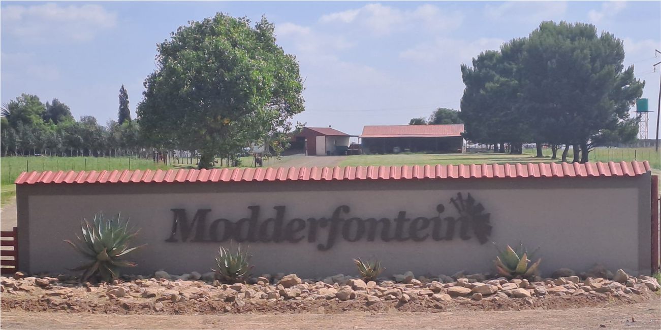 Iron Horze designs large metal signs